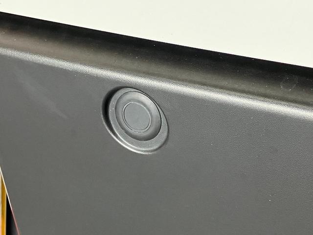 ハイゼットカーゴDX 4WD CVT コーナーセンサー ドラレコ キーレス衝突被害軽減ブレーキ スマアシ コーナーセンサー 前席パワーウインドウ AM/FMステレオ 両側スライドドア オートライト マニュアルレベリング パートタイム4WD(滋賀県)の中古車