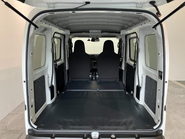 ハイゼットカーゴDX 4WD CVT コーナーセンサー ドラレコ キーレス衝突被害軽減ブレーキ スマアシ コーナーセンサー 前席パワーウインドウ AM/FMステレオ 両側スライドドア オートライト マニュアルレベリング パートタイム4WD(滋賀県)の中古車