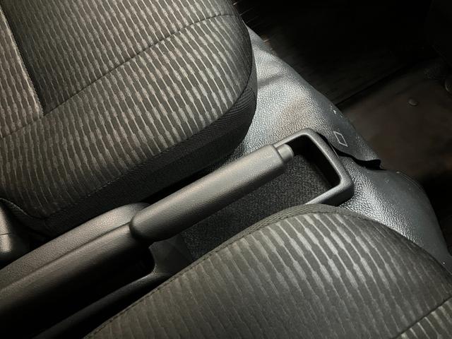 ハイゼットカーゴDX 4WD CVT コーナーセンサー ドラレコ キーレス衝突被害軽減ブレーキ スマアシ コーナーセンサー 前席パワーウインドウ AM/FMステレオ 両側スライドドア オートライト マニュアルレベリング パートタイム4WD(滋賀県)の中古車