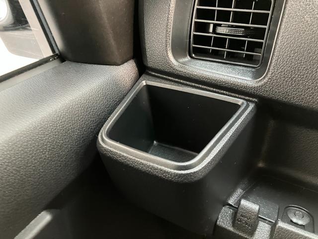 ハイゼットカーゴDX 4WD CVT コーナーセンサー ドラレコ キーレス衝突被害軽減ブレーキ スマアシ コーナーセンサー 前席パワーウインドウ AM/FMステレオ 両側スライドドア オートライト マニュアルレベリング パートタイム4WD(滋賀県)の中古車