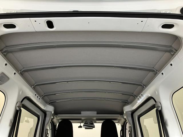 ハイゼットカーゴDX 4WD CVT コーナーセンサー ドラレコ キーレス衝突被害軽減ブレーキ スマアシ コーナーセンサー 前席パワーウインドウ AM/FMステレオ 両側スライドドア オートライト マニュアルレベリング パートタイム4WD(滋賀県)の中古車