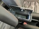 衝突被害軽減ブレーキ　コーナーセンサー　９型ディスプレイオーディオ　フルセグ　Ｂｌｕｅｔｏｏｔｈ　Ｂカメラ　クルーズコントロール　前席シートヒーター　ＬＥＤ　オートライト　スマートキー　エコアイドル（滋賀県）の中古車