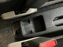 衝突被害軽減ブレーキ　ＣＤステレオ　ＵＳＢ　キーレスエントリー　電動格納式ドアミラー　マニュアルエアコン　マニュアルレベリング　エコアイドル　セキュリティアラーム　車検整備付（滋賀県）の中古車