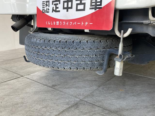 ハイゼットトラックＥＸＴ　４ＷＤ　５ＭＴ　Ｈｉ−Ｌｏモード切替機構　車検整備付４ＷＤ　５ＭＴ　Ｈｉ−Ｌｏモード切替機構　スーパーデフロック　ＣＤステレオ　前席パワーウインドウ　リヤ４枚リーフスプリング　　ゲートプロテクター　荷台ゴムマット　ガードフレームプロテクター　車検整備付（滋賀県）の中古車