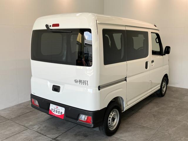 ハイゼットカーゴＤＸ　４ＷＤ　ＣＶＴ車　キーレス　前席パワーウインドウ追突被害軽減ブレーキ　スマアシ　コーナーセンサー　キーレス　前席パワーウインドウ　ＡＭ／ＦＭステレオ　両側スライドドア　パートタイム４ＷＤ（滋賀県）の中古車