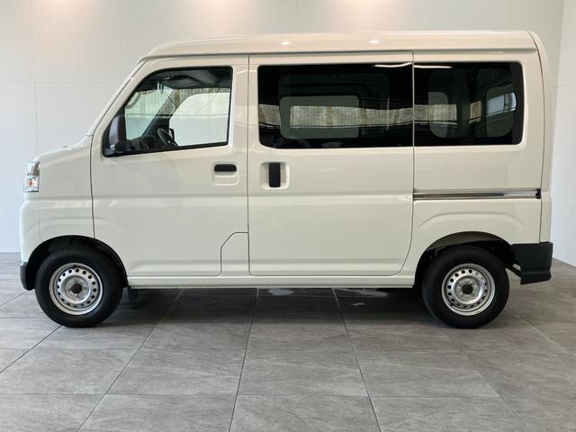 ハイゼットカーゴＤＸ　４ＷＤ　ＣＶＴ車　キーレス　前席パワーウインドウ追突被害軽減ブレーキ　スマアシ　コーナーセンサー　キーレス　前席パワーウインドウ　ＡＭ／ＦＭステレオ　両側スライドドア　パートタイム４ＷＤ（滋賀県）の中古車