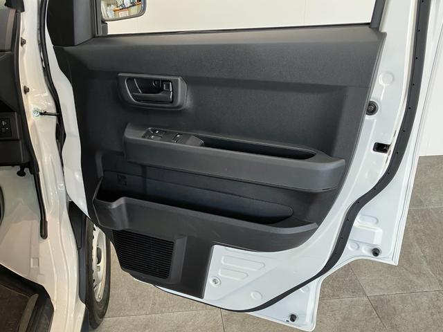 ハイゼットカーゴＤＸ　４ＷＤ　ＣＶＴ車　キーレス　前席パワーウインドウ追突被害軽減ブレーキ　スマアシ　コーナーセンサー　キーレス　前席パワーウインドウ　ＡＭ／ＦＭステレオ　両側スライドドア　パートタイム４ＷＤ（滋賀県）の中古車