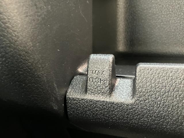 ハイゼットカーゴＤＸ　４ＷＤ　ＣＶＴ車　キーレス　前席パワーウインドウ追突被害軽減ブレーキ　スマアシ　コーナーセンサー　キーレス　前席パワーウインドウ　ＡＭ／ＦＭステレオ　両側スライドドア　パートタイム４ＷＤ（滋賀県）の中古車