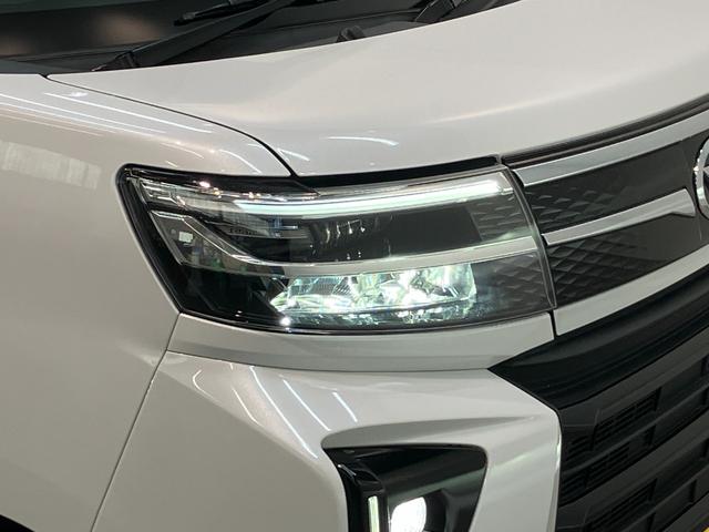 タントカスタムＸ　ＣＤステレオ　コーナーセンサー　シートヒーター衝突被害軽減ブレーキ　コーナーセンサー　ＣＤステレオ　バックカメラ（ナビ装着時用）　両側電動スライドドア　前席シートヒーター　電動パーキングブレーキ　ＬＥＤ　オートライト　オートエアコン　エコアイドル（滋賀県）の中古車