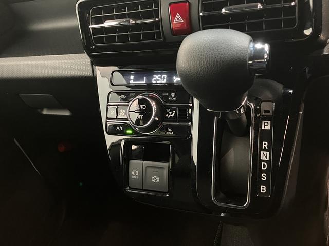 タントカスタムＸ　ＣＤステレオ　コーナーセンサー　シートヒーター衝突被害軽減ブレーキ　コーナーセンサー　ＣＤステレオ　バックカメラ（ナビ装着時用）　両側電動スライドドア　前席シートヒーター　電動パーキングブレーキ　ＬＥＤ　オートライト　オートエアコン　エコアイドル（滋賀県）の中古車