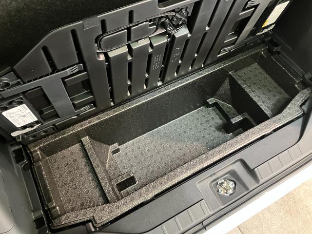 タントカスタムＸ　ＣＤステレオ　コーナーセンサー　シートヒーター衝突被害軽減ブレーキ　コーナーセンサー　ＣＤステレオ　バックカメラ（ナビ装着時用）　両側電動スライドドア　前席シートヒーター　電動パーキングブレーキ　ＬＥＤ　オートライト　オートエアコン　エコアイドル（滋賀県）の中古車