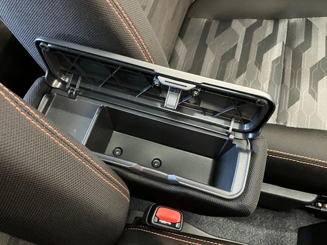 タフトＧターボ　９型ディスプレイオーディオ　バックカメラ　クルコン衝突被害軽減ブレーキ　コーナーセンサー　９型ディスプレイオーディオ　フルセグ　Ｂｌｕｅｔｏｏｔｈ　ＵＳＢ　バックカメラ　前席シートヒーター　ＬＥＤ　オートライト　レーダークルーズコントロール（滋賀県）の中古車