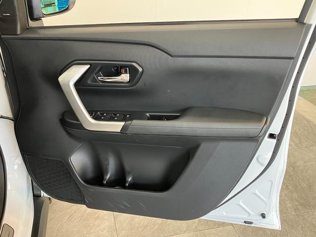 ロッキープレミアムＧ　ＨＥＶ　９型ナビ　パノラマカメラ　ドラレコ衝突被害軽減ブレーキ　コーナーセンサー　９型フルセグナビ　パノラマカメラ　前後ドラレコ　Ｂｌｕｅｔｏｏｔｈ　ＤＶＤ　ＵＳＢ　前席シートヒーター　ＬＥＤ　レーダークルコン　スマートキー（滋賀県）の中古車