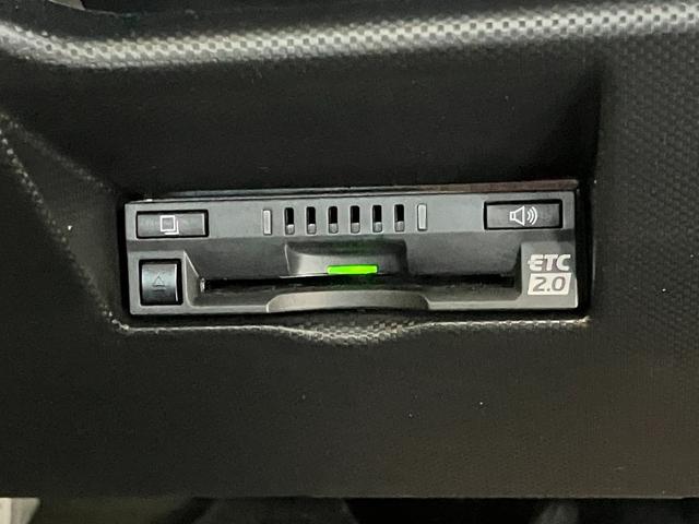 ロッキープレミアムＧ　ＨＥＶ　９型ナビ　パノラマカメラ　ドラレコ衝突被害軽減ブレーキ　コーナーセンサー　９型フルセグナビ　パノラマカメラ　前後ドラレコ　Ｂｌｕｅｔｏｏｔｈ　ＤＶＤ　ＵＳＢ　前席シートヒーター　ＬＥＤ　レーダークルコン　スマートキー（滋賀県）の中古車