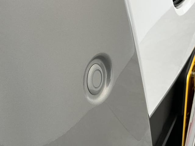 ムーヴキャンバスストライプスＧ　ＣＤステレオ　両側電動スライドドア　ＬＥＤ衝突被害軽減ブレーキ　コーナーセンサー　バックカメラ（ナビ装着時用）　両側電動スライドドア　前席シートヒーター　電動パーキングブレーキ　ＬＥＤ　オートライト　オートエアコン　スマートキー　エコアイドル（滋賀県）の中古車