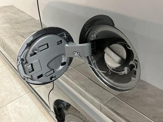 タントカスタムＸリミテッド　レーダークルコン　届出済未使用車衝突被害軽減ブレーキ　コーナーセンサー　バックカメラ（ナビ装着時用）　両側電動スライドドア　前席シートヒーター　電動パーキングブレーキ　ＬＥＤ　オートライト　オートエアコン　クルコン　エコアイドル（滋賀県）の中古車