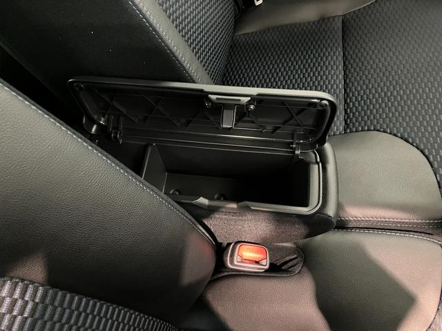 タントカスタムＸリミテッド　レーダークルコン　届出済未使用車衝突被害軽減ブレーキ　コーナーセンサー　バックカメラ（ナビ装着時用）　両側電動スライドドア　前席シートヒーター　電動パーキングブレーキ　ＬＥＤ　オートライト　オートエアコン　クルコン　エコアイドル（滋賀県）の中古車