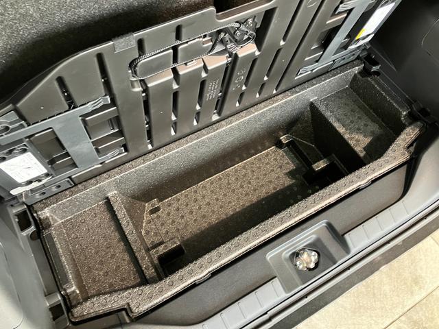 タントカスタムＸリミテッド　レーダークルコン　届出済未使用車衝突被害軽減ブレーキ　コーナーセンサー　バックカメラ（ナビ装着時用）　両側電動スライドドア　前席シートヒーター　電動パーキングブレーキ　ＬＥＤ　オートライト　オートエアコン　クルコン　エコアイドル（滋賀県）の中古車