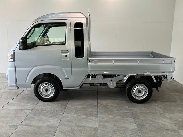 ハイゼットトラックジャンボエクストラ　４ＷＤ　デフロック　届出済未使用車衝突被害軽減ブレーキ　スマアシ　コーナーセンサー　ＬＥＤヘッドライト　オートライト　スマートキー　パワーウインドウ　電動格納式ミラー　４ＷＤ　デフロック　荷台作業灯　届出済未使用車（滋賀県）の中古車