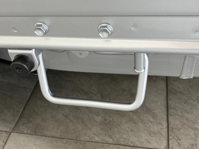 ハイゼットトラックジャンボエクストラ　４ＷＤ　デフロック　届出済未使用車衝突被害軽減ブレーキ　スマアシ　コーナーセンサー　ＬＥＤヘッドライト　オートライト　スマートキー　パワーウインドウ　電動格納式ミラー　４ＷＤ　デフロック　荷台作業灯　届出済未使用車（滋賀県）の中古車