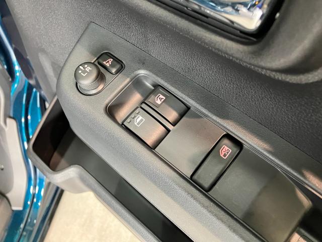 アトレーＲＳ　４ＷＤ　ターボ　９型ＤＡ　フルセグ　届出済未使用車衝突被害軽減ブレーキ　コーナーセンサー　９型ディスプレイオーディオ　フルセグ　Ｂｌｕｅｔｏｏｔｈ　ＵＳＢ　バックカメラ　レーダークルーズ　両側電動スライドドア　ＬＥＤ　オートライト　オートエアコン（滋賀県）の中古車