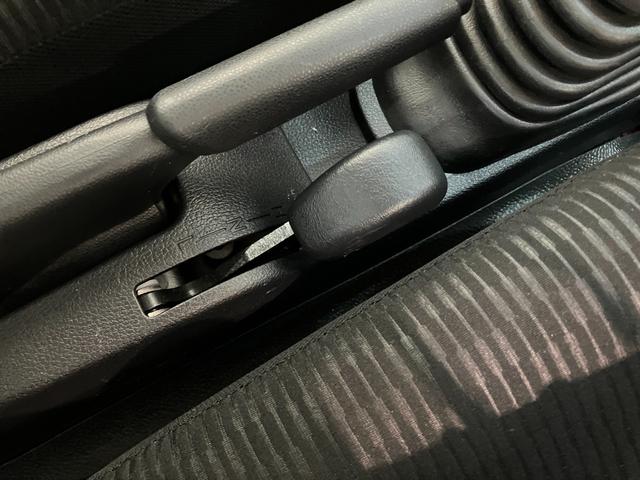 ハイゼットトラックジャンボエクストラ　４ＷＤ　５ＭＴ　スマートキー　ＬＥＤ衝突被害軽減ブレーキ・スマアシ　コーナーセンサー　ＬＥＤヘッドライト　スマートキー　パワーウインドウ　デフロック　荷台作業灯（滋賀県）の中古車