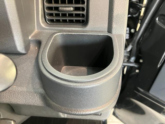 ハイゼットトラックジャンボ　４ＷＤ　ＡＴ車　キーレス　パワーウインドウパートタイム４ＷＤ　荷台作業灯　リヤ４枚リーフスプリング　工具箱　キーレス　パワーウインドウ　ＣＤステレオ（滋賀県）の中古車