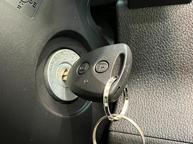 ハイゼットカーゴDX 4WD CVT車 コーナーセンサー CDステレオ衝突被害軽減ブレーキ スマアシ コーナーセンサー CDステレオ ETC キーレス 前席パワーウインドウ 両側スライドドア パートタイム4WD オートライト(滋賀県)の中古車