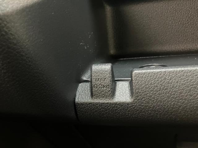 ハイゼットカーゴDX 4WD CVT車 コーナーセンサー CDステレオ衝突被害軽減ブレーキ スマアシ コーナーセンサー CDステレオ ETC キーレス 前席パワーウインドウ 両側スライドドア パートタイム4WD オートライト(滋賀県)の中古車