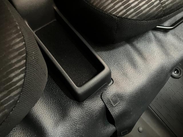 ハイゼットカーゴDX 4WD CVT車 コーナーセンサー CDステレオ衝突被害軽減ブレーキ スマアシ コーナーセンサー CDステレオ ETC キーレス 前席パワーウインドウ 両側スライドドア パートタイム4WD オートライト(滋賀県)の中古車