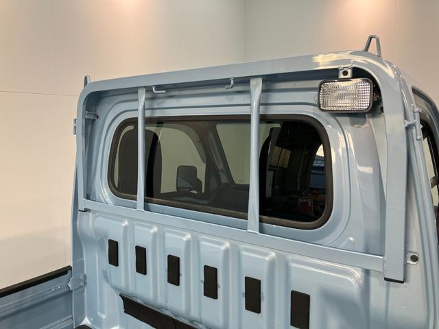 ハイゼットトラックエクストラＳＡ３ｔ　４ＷＤ　ＡＴ車　荷台作業灯　車検整備付衝突被害軽減ブレーキ　パートタイム４ＷＤ　ＡＴ車　ＣＤステレオ　キーレス　パワーウインドウ　オートライト　マニュアルエアコン　マニュアルレベリング　荷台作業灯　４枚リーフスプリン（滋賀県）の中古車