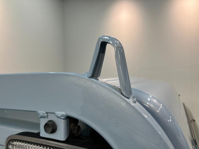 ハイゼットトラックエクストラＳＡ３ｔ　４ＷＤ　ＡＴ車　荷台作業灯　車検整備付衝突被害軽減ブレーキ　パートタイム４ＷＤ　ＡＴ車　ＣＤステレオ　キーレス　パワーウインドウ　オートライト　マニュアルエアコン　マニュアルレベリング　荷台作業灯　４枚リーフスプリン（滋賀県）の中古車