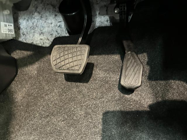 ムーヴＧ　９型ディスプレイオーディオ　Ｂカメラ　届出済未使用車衝突被害軽減ブレーキ　コーナーセンサー　９型ディスプレイオーディオ　フルセグ　Ｂｌｕｅｔｏｏｔｈ　ＵＳＢ　バックカメラ　左側電動スライドドア　ＬＥＤ　ワイヤレス充電器　スマートキー　エコアイドル（滋賀県）の中古車