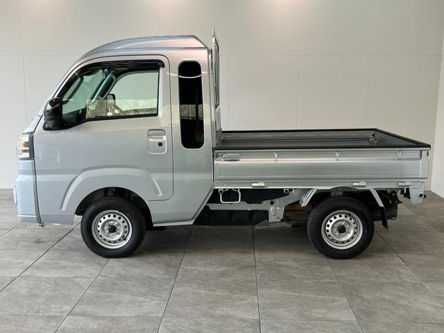 ハイゼットトラックジャンボエクストラ 4WD 5MT デフロック 荷台作業灯衝突被害軽減ブレーキ スマアシ コーナーセンサー LEDヘッドライト オートライト スマートキー パワーウインドウ 電動格納式ミラー 荷台作業灯 4WD デフロック Hi−Lo切り替え エコアイドル(滋賀県)の中古車
