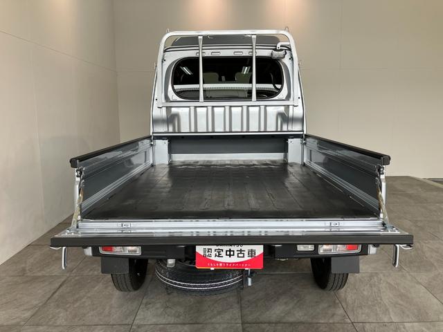 ハイゼットトラックジャンボエクストラ 4WD 5MT デフロック 荷台作業灯衝突被害軽減ブレーキ スマアシ コーナーセンサー LEDヘッドライト オートライト スマートキー パワーウインドウ 電動格納式ミラー 荷台作業灯 4WD デフロック Hi−Lo切り替え エコアイドル(滋賀県)の中古車