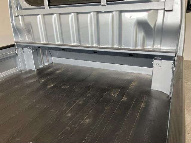 ハイゼットトラックジャンボエクストラ 4WD 5MT デフロック 荷台作業灯衝突被害軽減ブレーキ スマアシ コーナーセンサー LEDヘッドライト オートライト スマートキー パワーウインドウ 電動格納式ミラー 荷台作業灯 4WD デフロック Hi−Lo切り替え エコアイドル(滋賀県)の中古車