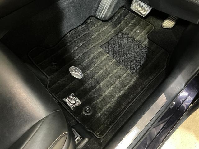 ハリアープレミアムナビ　バックカメラ　前後ドライブレコーダー　ＥＴＣ　レーダークルーズコントロール　Ｂｌｕｅｔｏｏｔｈ　電動リアゲート　パワーシート　電子パーキング　オートブレーキホールド　１８インチアルミホイール（京都府）の中古車