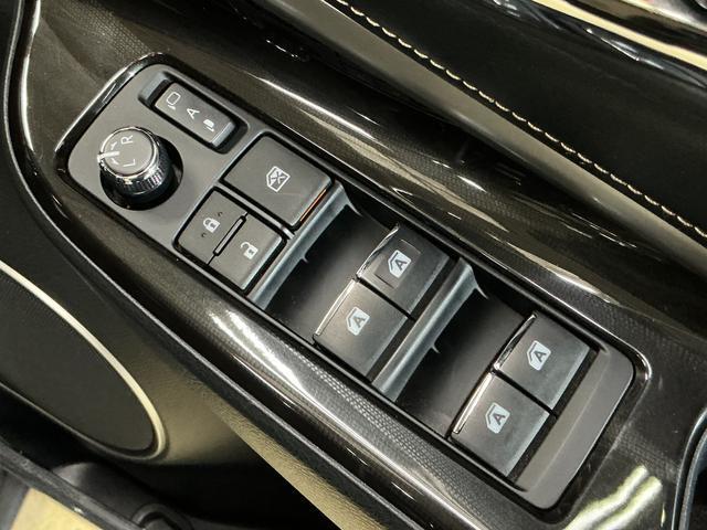 ハリアープレミアムナビ　バックカメラ　前後ドライブレコーダー　ＥＴＣ　レーダークルーズコントロール　Ｂｌｕｅｔｏｏｔｈ　電動リアゲート　パワーシート　電子パーキング　オートブレーキホールド　１８インチアルミホイール（京都府）の中古車