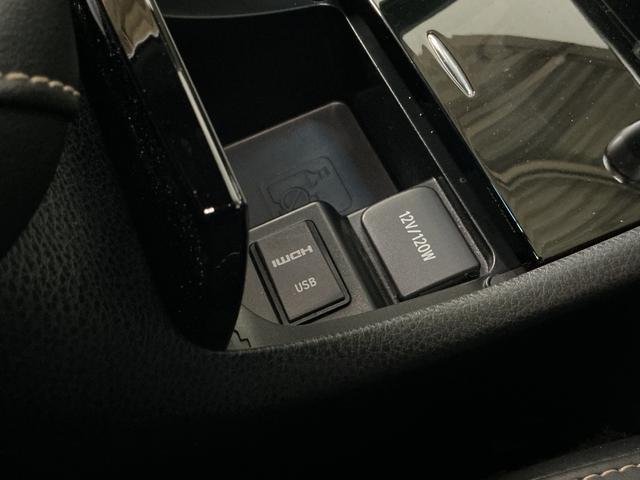 ハリアープレミアムナビ　バックカメラ　前後ドライブレコーダー　ＥＴＣ　レーダークルーズコントロール　Ｂｌｕｅｔｏｏｔｈ　電動リアゲート　パワーシート　電子パーキング　オートブレーキホールド　１８インチアルミホイール（京都府）の中古車