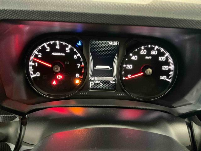 タフトＧ　クロムベンチャーバックカメラ対応　クルーズコントロール　シートヒーター　ルーフレール　ＬＥＤヘッドランプ　キーフリー　プッシュボタンスタート　アイドリングストップ　オートエアコン　オートライト　デュアルエアバッグ（京都府）の中古車