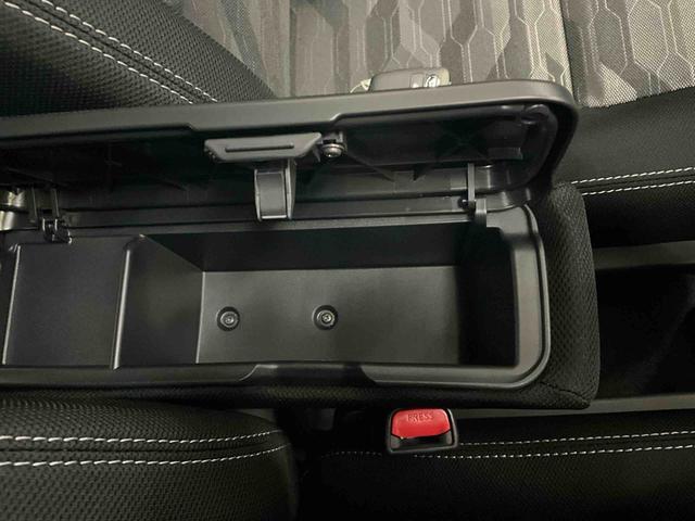 タフトＧ　クロムベンチャーバックカメラ対応　クルーズコントロール　シートヒーター　ルーフレール　ＬＥＤヘッドランプ　キーフリー　プッシュボタンスタート　アイドリングストップ　オートエアコン　オートライト　デュアルエアバッグ（京都府）の中古車