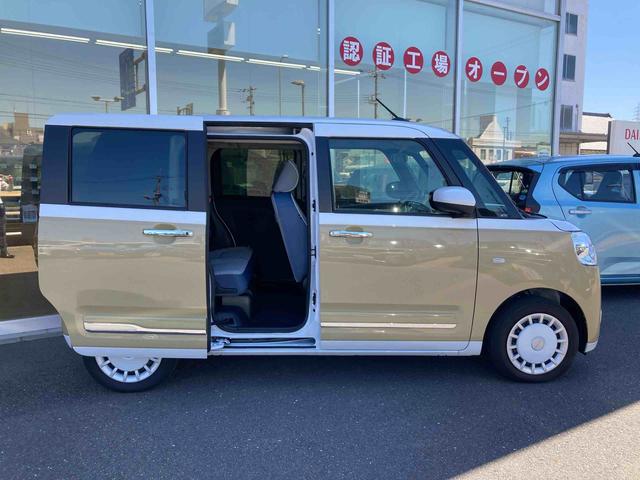 ムーヴキャンバスストライプスＧ　届出済未使用車　ナビ　バックカメラ　フルセグ届出済未使用車　バックカメラ　フルセグチューナー　ブルートゥース対応　両側リヤパワースライドドア　プッシュボタンエンジンスタート　スマートアシスト　ＬＥＤヘッドライト　コーナーセンサー　シートヒーター（京都府）の中古車