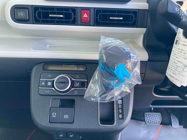 ムーヴキャンバスストライプスＧ　届出済未使用車　ナビ　バックカメラ　フルセグ届出済未使用車　バックカメラ　フルセグチューナー　ブルートゥース対応　両側リヤパワースライドドア　プッシュボタンエンジンスタート　スマートアシスト　ＬＥＤヘッドライト　コーナーセンサー　シートヒーター（京都府）の中古車