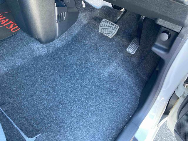 ムーヴキャンバスストライプスＧ　届出済未使用車　ナビ　バックカメラ　フルセグ届出済未使用車　バックカメラ　フルセグチューナー　ブルートゥース対応　両側リヤパワースライドドア　プッシュボタンエンジンスタート　スマートアシスト　ＬＥＤヘッドライト　コーナーセンサー　シートヒーター（京都府）の中古車