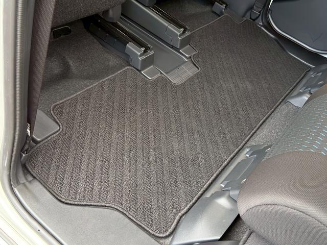 トールカスタムG ターボ 9インチディスプレイオーディオ USB走行無制限1年保証 前後コーナーセンサー 9インチディスプレイオーディオ 両側電動スライドドア アダプティブクルーズコントロール 電子パーキング フルセグTV Bluetooth LEDヘッドライト(兵庫県)の中古車