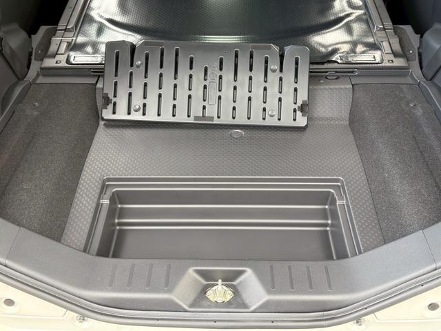 トールカスタムG ターボ 9インチディスプレイオーディオ USB走行無制限1年保証 前後コーナーセンサー 9インチディスプレイオーディオ 両側電動スライドドア アダプティブクルーズコントロール 電子パーキング フルセグTV Bluetooth LEDヘッドライト(兵庫県)の中古車