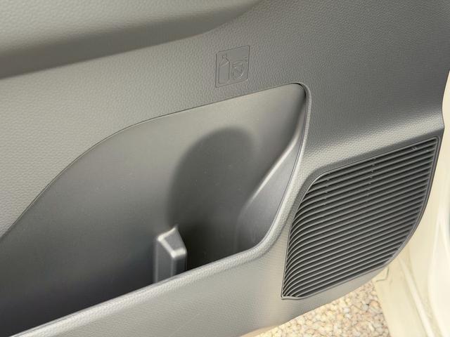 トールカスタムG ターボ 9インチディスプレイオーディオ USB走行無制限1年保証 前後コーナーセンサー 9インチディスプレイオーディオ 両側電動スライドドア アダプティブクルーズコントロール 電子パーキング フルセグTV Bluetooth LEDヘッドライト(兵庫県)の中古車