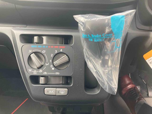 ミライースＬ　ＳＡIII　届け出済み未使用車　キーレスエントリースマートアシストＩＩＩ　キーレスエントリー　アイドリングストップ　ホイールキャップ　コーナーセンサー　マニュアルエアコン　パワステ　パワーウインドウ　運転席・助手席エアバッグ　オートハイビーム　ＡＢＳ（京都府）の中古車