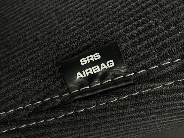 ムーヴＧ　片側電動スライドドア　コーナーセンサー　シートヒーター走行無制限１年保証　片側電動スライドドア　前後コーナーセンサー　前席シートヒーター　オートハイビーム　ＬＥＤヘッドライト　横滑り防止装置　オートブレーキホールド　１４インチ純正アルミホイール（兵庫県）の中古車