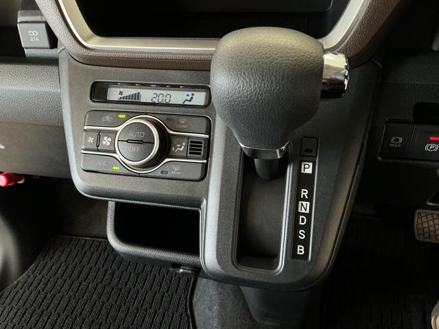 ムーヴＧ　片側電動スライドドア　コーナーセンサー　シートヒーター走行無制限１年保証　片側電動スライドドア　前後コーナーセンサー　前席シートヒーター　オートハイビーム　ＬＥＤヘッドライト　横滑り防止装置　オートブレーキホールド　１４インチ純正アルミホイール（兵庫県）の中古車